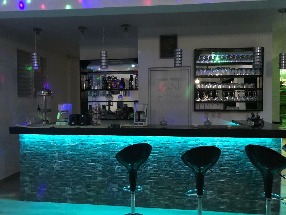 Diamond Hotel קברטה מראה חיצוני תמונה